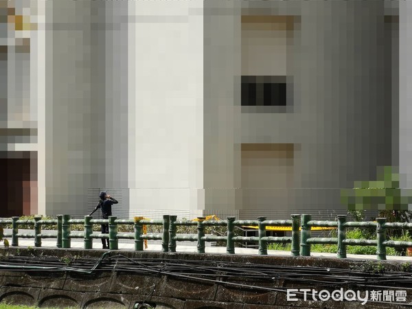 ▲▼中華科大墜樓。(圖/記者黃彥傑攝) ▲▼中華科大墜樓。(圖/記者黃彥傑攝)