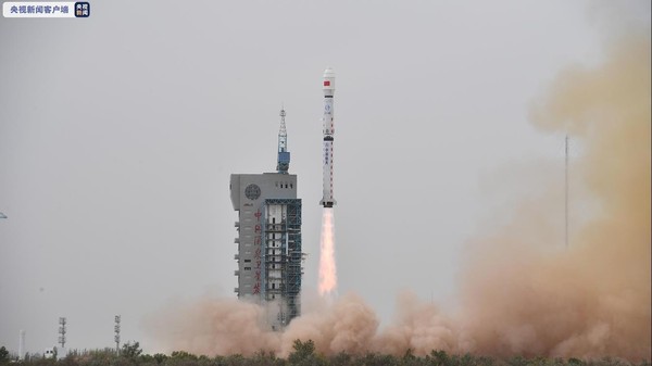 ▲▼中國21日發射海洋二號C衛星。（圖／翻攝自央視）