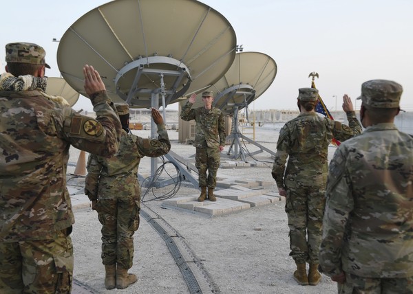▲▼美國太空軍9月1日在卡達的烏代德空軍基地(Al-Udeid)舉行宣誓儀式。（圖／達志影像／美聯社）