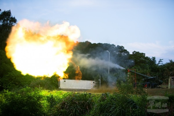 馬防部聯合反登陸作戰操演　官兵展捍衛家園決心