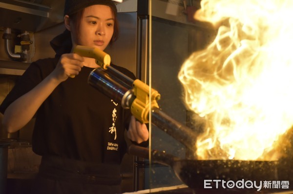 ▲3年賣超過100萬碗　麗寶Outlet北海道拉麵館封館倒數。（圖／麗寶提供）