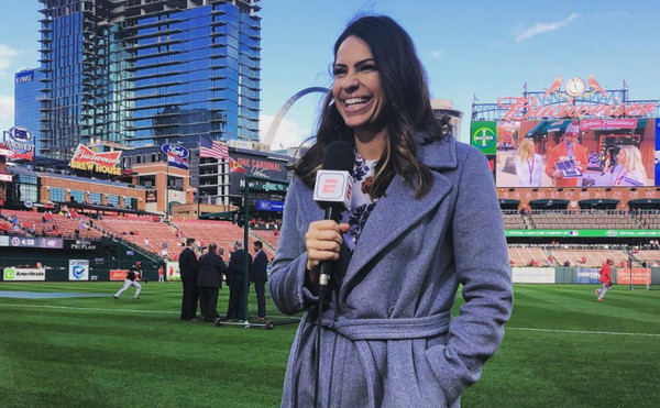 ▲《ESPN》女球評門多薩（Jessica Mendoza）。（圖／翻攝自Instagram／jessmendoza2）