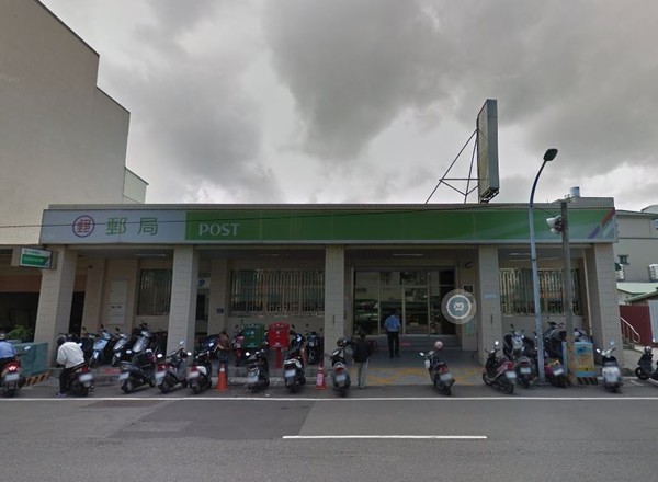 台南鹽埕郵局。（圖／翻攝自Google地圖）