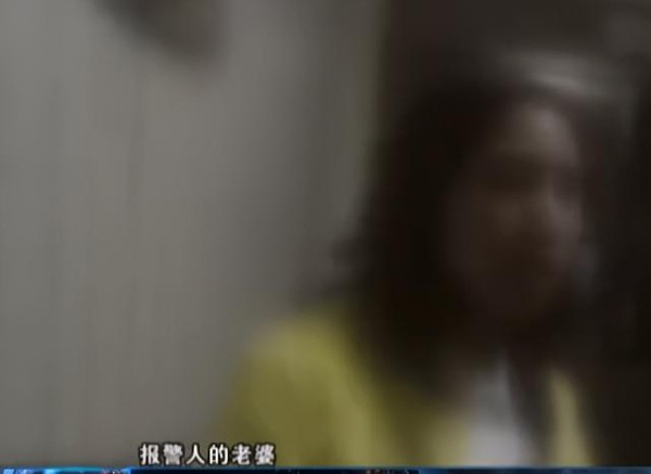 ▲▼已婚女偷約！嫌男網友太醜想走…慘被扒衣　她秒跟老公求救。（圖／翻攝陸媒）