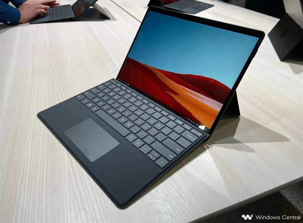 ▲微軟公布新款Surface停止更新支援的「大限」，約有4年。（圖／翻攝自windows Central）