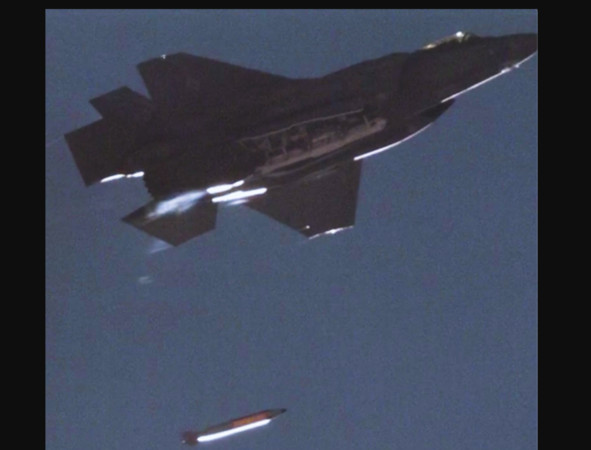 ▲▼美國首次公布F-35A試射核彈畫面。（圖／翻攝自美國桑迪亞國家實驗室（Sandia National Laboratories））