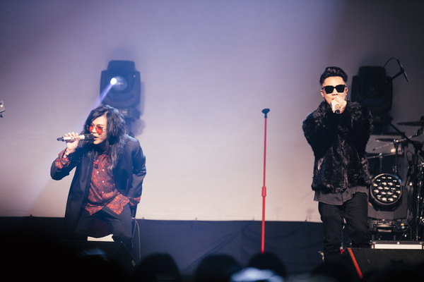 ▲▼ 麋先生在台中、高雄開唱,分別邀請蕭秉治和TRASH擔任嘉賓。(圖/相信音樂提供) ▲▼ 麋先生在台中、高雄開唱,分別邀請蕭秉治和TRASH擔任嘉賓。(圖/相信音樂提供)