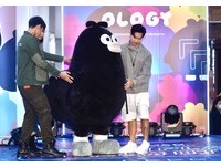 ▲▼     柯文哲與高爾宣出席西門 PLAY 樂購町 XIMEN PLAY AND BUY 開幕記者會        。（圖／記者張一中攝）