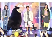 ▲▼      柯文哲與高爾宣出席西門 PLAY 樂購町 XIMEN PLAY AND BUY 開幕記者會       。（圖／記者張一中攝）