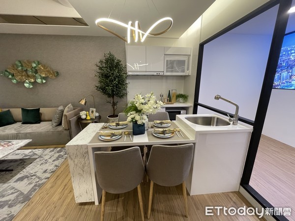 ▲▼ 台中「市政愛悅」,台中七期,七期重劃區,7期預售屋,台中小宅,2~3房,台中小坪數,台中樣品屋,台中預售屋,預售屋模型,台中接待中心,台中小豪宅,台中2房,台中3房 。(圖/記者張菱育攝)