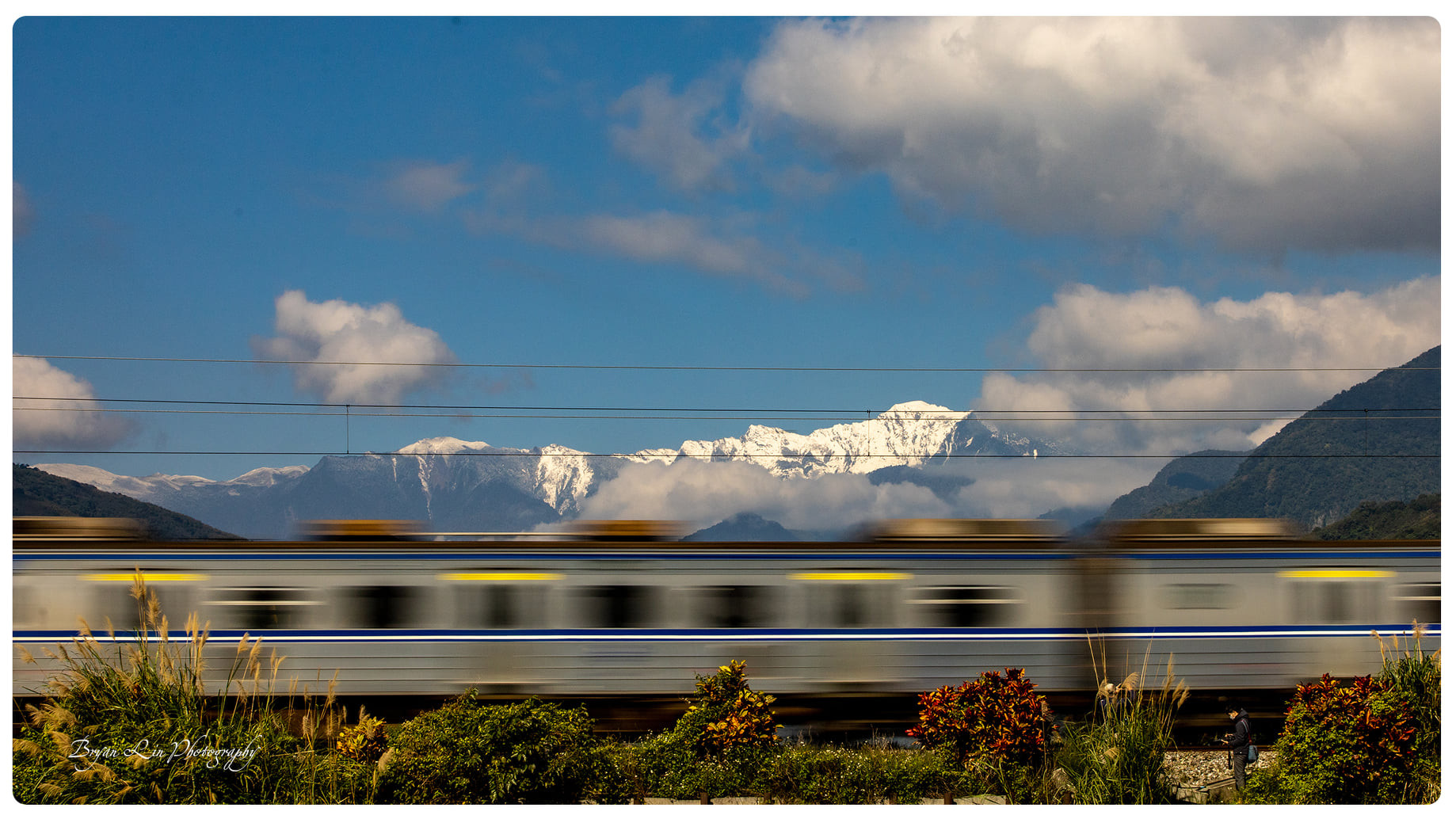 ▲▼網友拍下白雪列車美景。（圖／網友Bryan Lin提供，請勿隨意翻拍，以免侵權。）
