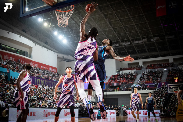 ▲塔壁（Hasheem Thabeet）。（圖／P.League+提供）