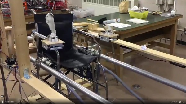 ▲日高中生畢業專題打造《機戰傭兵》駕駛艙。(圖/翻攝自Twitter/@kaminari_kz) ▲日高中生畢業專題打造《機戰傭兵》駕駛艙。(圖/翻攝自Twitter/@kaminari_kz)