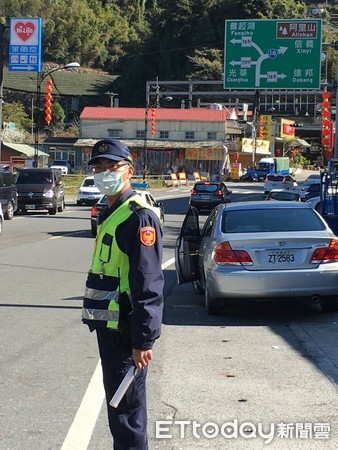 ▲嘉縣警加強交通疏導管制。（圖／嘉義縣警察局提供）