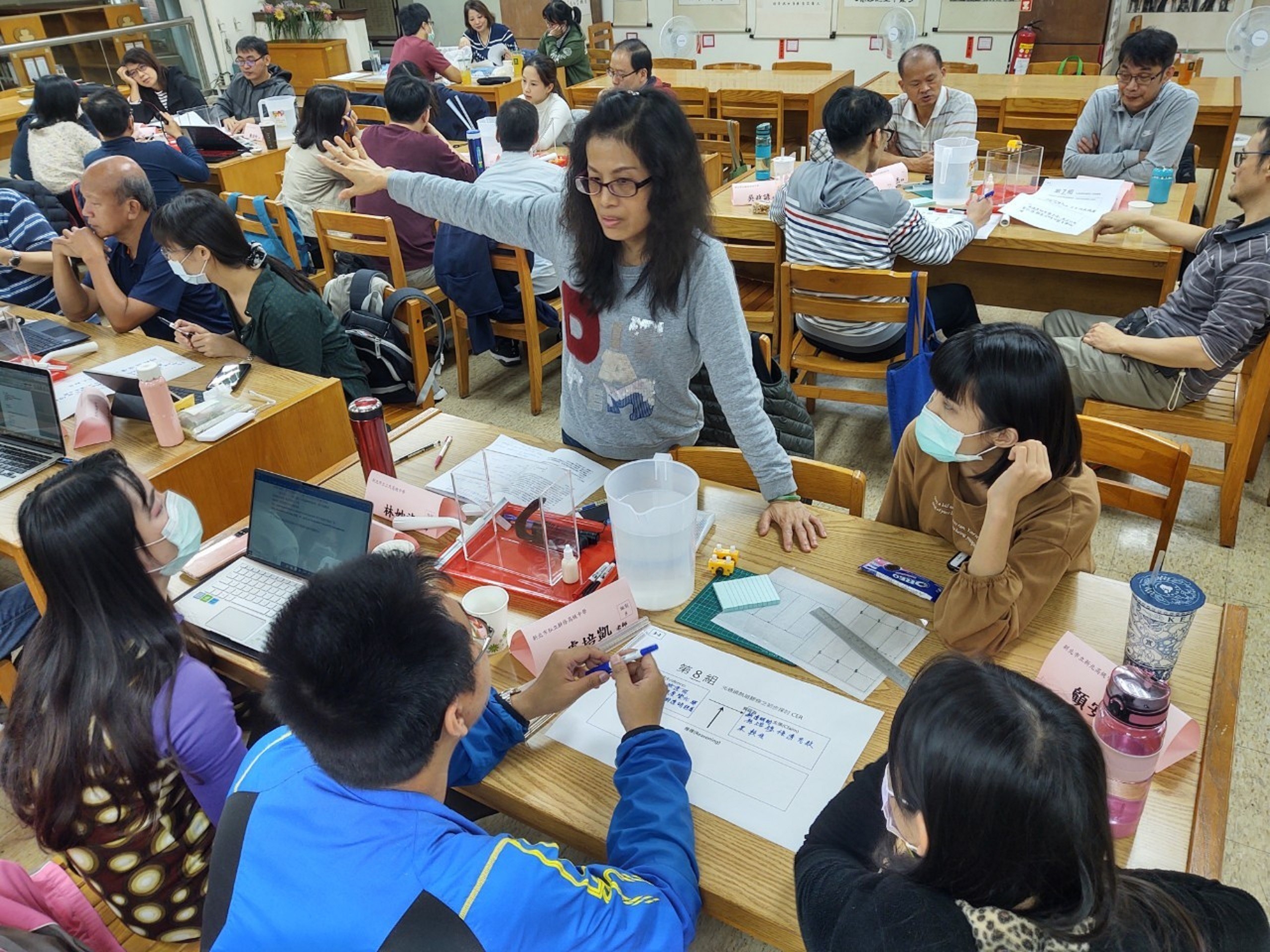 ▲▼  新北市首推新課綱「自然科實作模擬考」　高二學生搶先體驗 。（圖／新北市教育局提供）