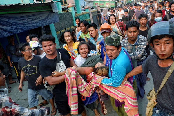 ▲▼緬甸軍警3月14日鎮壓殺害至少39名示威者。（圖／路透）