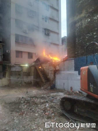 ▲台南市消防局指出，「爐火烹調」不慎，佔起火原因第1名，「人離火熄」、「湯不滿」可避免發生火災。（圖／記者林悅翻攝，下同）