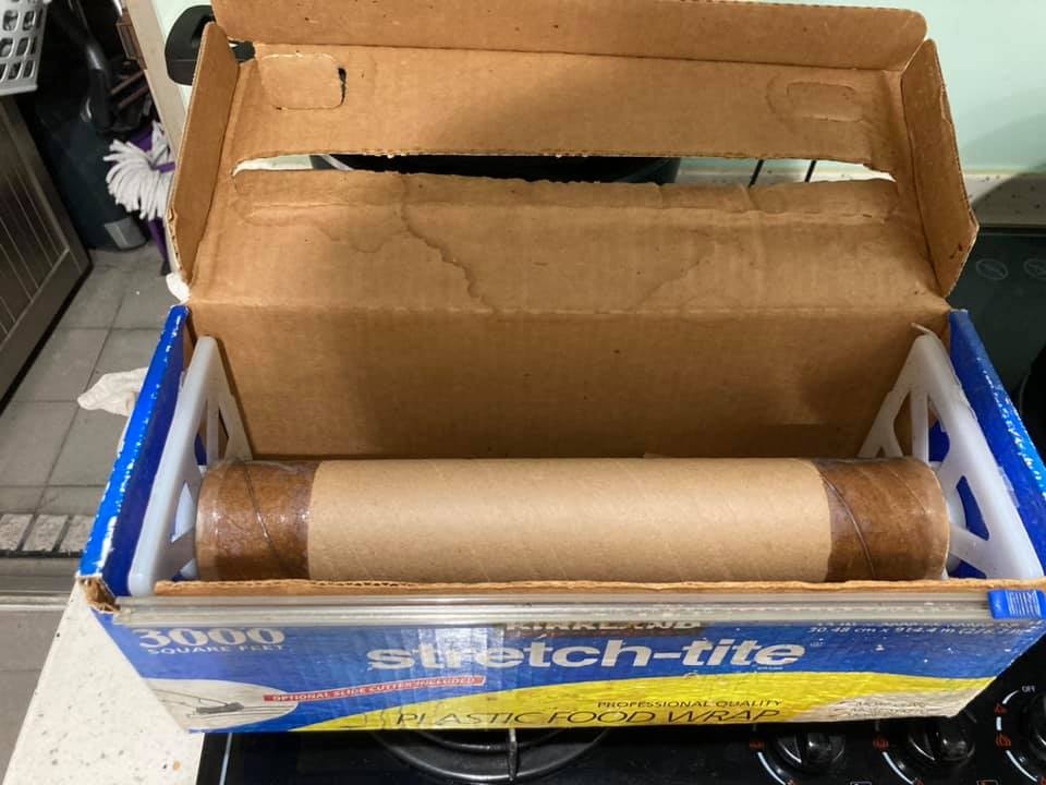 ▲▼過了11年,原PO終於把好市多的保鮮膜用完。(圖/翻攝Costco好市多 商品經驗老實說) ▲▼過了11年,原PO終於把好市多的保鮮膜用完。(圖/翻攝Costco好市多 商品經驗老實說)