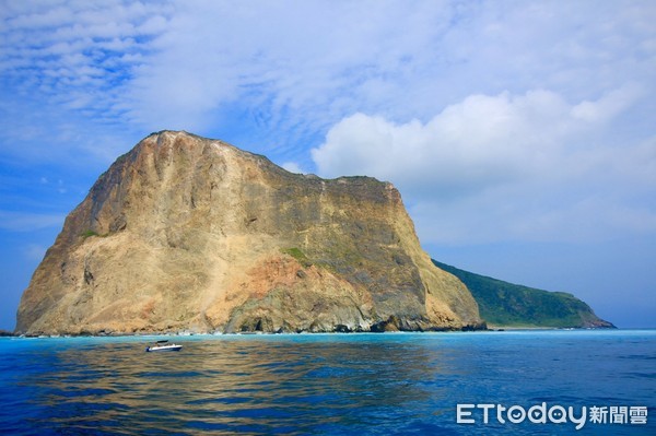 ▲▼搭豪華帆船玩龜山島,龜山島牛奶海,龜山島划SUP。（圖／記者蔡玟君攝）