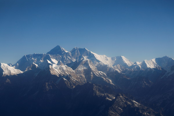 ▲▼ 世界第一高峰聖母峰,珠穆朗瑪峰。（圖／路透）