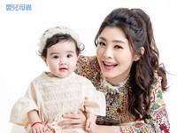 ▲▼夏如芝與女兒「芝麻」。（圖／《嬰兒與母親》提供）