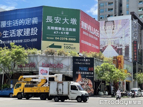 ▲▼ 公益路王品沐越。（圖／記者陳筱惠攝）