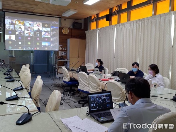 ▲各相關單位於線上合作討論保育巴氏銀鮈議題。(圖/林務局南投林管處提供) ▲各相關單位於線上合作討論保育巴氏銀鮈議題。(圖/林務局南投林管處提供)