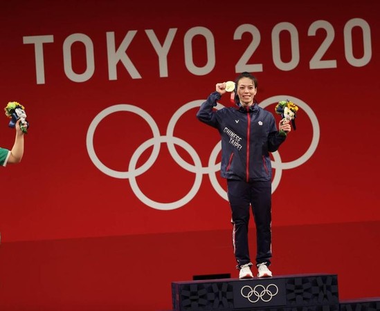 郭婞淳替台灣拿下本屆奧運金牌。（體育署提供）