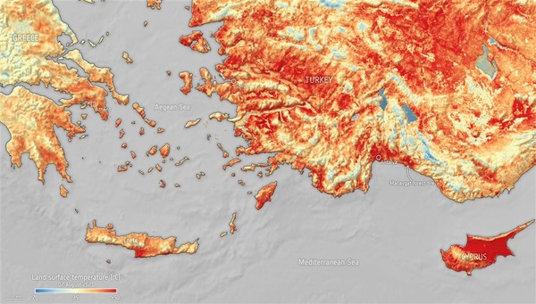 ▲▼土耳其與賽普勒斯熱浪來襲，地表溫度飆破攝氏50度。（圖／取自歐洲太空總署ESA）