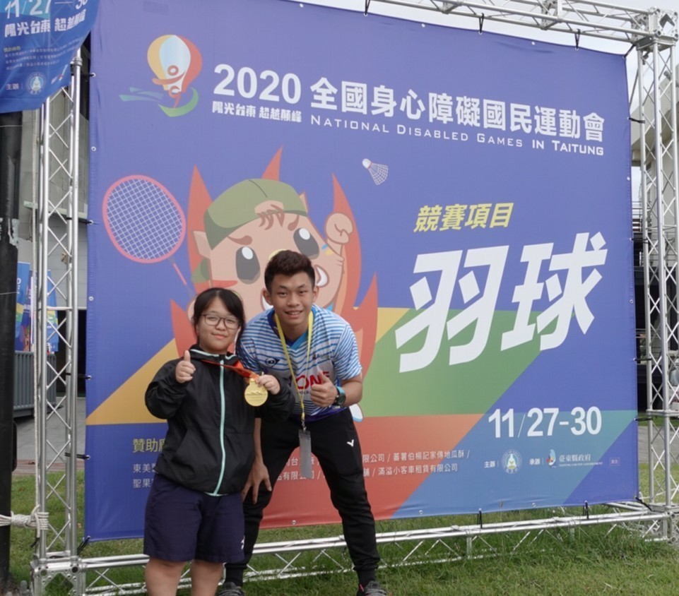 ▲▼ 蔡奕琳獲2020全國身心障礙國民運動會羽球女單冠軍 。(圖/大同大學提供) ▲▼ 蔡奕琳獲2020全國身心障礙國民運動會羽球女單冠軍 。(圖/大同大學提供)