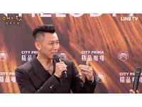 ▲第32屆金曲獎星光大道，瘦子E.SO 入圍《年度歌曲獎》、《最佳華語男歌手獎》、《最佳作詞獎》。（圖／翻攝LINE TV）