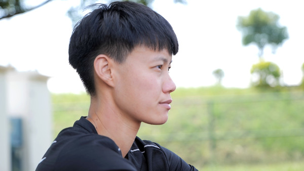 ▲▼田徑國手陳昭郡曾受展望會寄養家庭照顧,小時候常轉換環境而不諳,直到走進陳樓姍姍與陳善鳴的家,才感覺有真正的家。(圖/台灣世界展望會提供) ▲▼田徑國手陳昭郡曾受展望會寄養家庭照顧,小時候常轉換環境而不諳,直到走進陳樓姍姍與陳善鳴的家,才感覺有真正的家。(圖/台灣世界展望會提供)