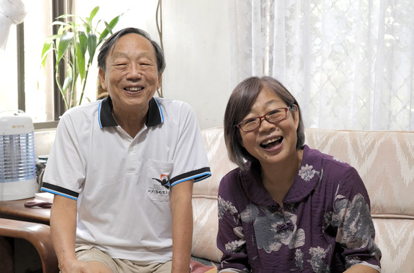 ▲▼田徑國手陳昭郡曾受展望會寄養家庭照顧,小時候常轉換環境而不諳,直到走進陳樓姍姍與陳善鳴的家,才感覺有真正的家。(圖/台灣世界展望會提供) ▲▼田徑國手陳昭郡曾受展望會寄養家庭照顧,小時候常轉換環境而不諳,直到走進陳樓姍姍與陳善鳴的家,才感覺有真正的家。(圖/台灣世界展望會提供)