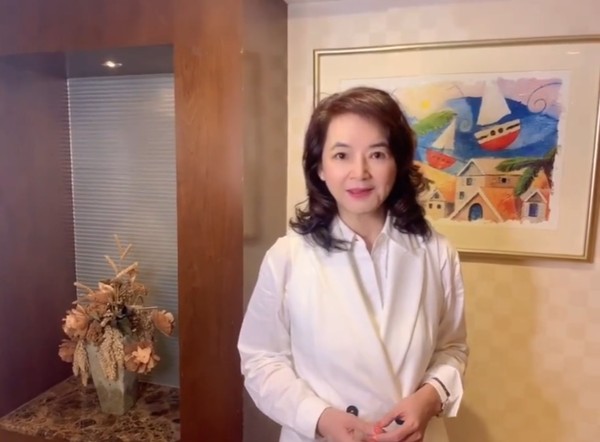 ▲胡慧中突然開通微博。(圖/翻攝自微博/胡慧中)