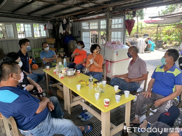 ▲中國大陸宣佈暫停釋迦輸入後,目前正值產際的大目釋迦將面臨銷售困境。(圖/台東縣政府提供,下同)