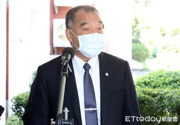 ▲▼蘇貞昌提出新冠疫苗接種、整備、受害救濟等相關事宜專案報告並備質詢 國防部長邱國正堵訪。(圖/記者屠惠剛攝)