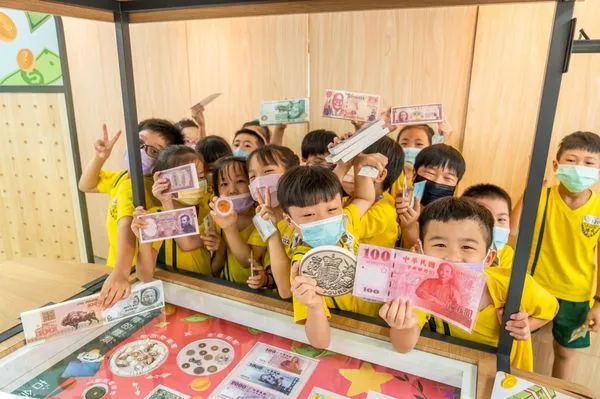 ▲▼中國信託,台北市教育局,財經課程,貨幣,金融,素養課程,理財教育(圖/中信銀行提供)