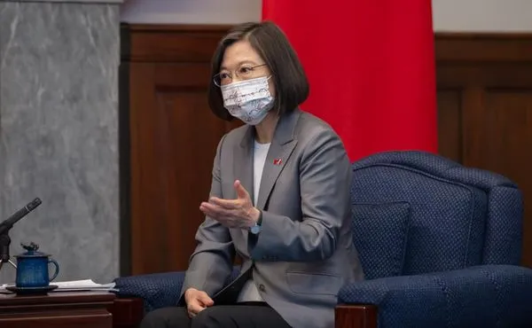 ▲▼蔡英文7日接見法國參議院友台小組主席李察(Alain Richard)所率的訪台團。(圖/翻攝自總統府Flickr