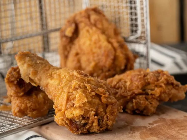 ▲▼營養師:鹹酥雞別加九層塔,炸物不爆卡 。(圖/Unsplash)