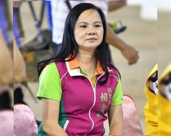 ▲涉助理費虛報不實,彰化縣4連霸議員13日深夜10萬交保。(圖/翻攝賴清美臉書)