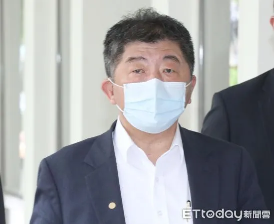 ▲▼行政院長報告「111年度中央政府總預算案」編製經過並備質詢 衛福部長陳時中堵訪。(圖/記者屠惠剛攝)