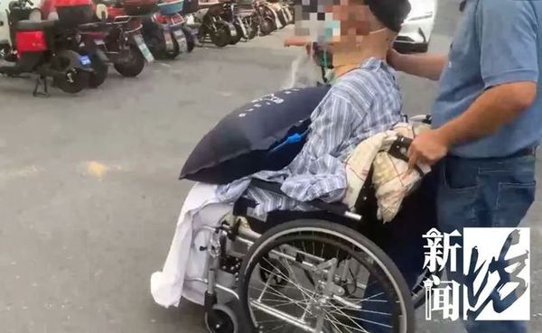 ▲上海一名植物人家屬要替他辦殘疾證，相關單位要求要「本人」到場辦理。（圖／翻攝新聞坊）