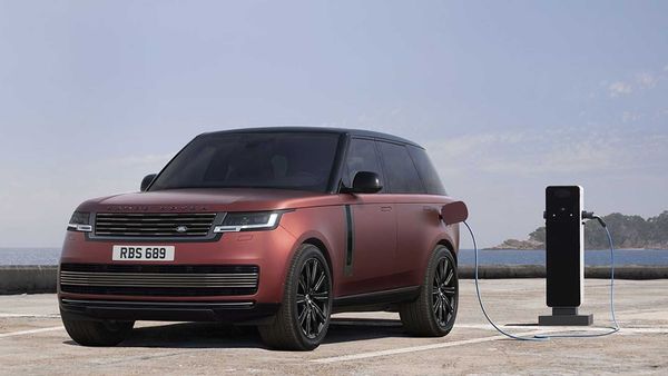 ▲2022 Land Rover大改款Range Rover亮相。（圖／翻攝自Land Rover）