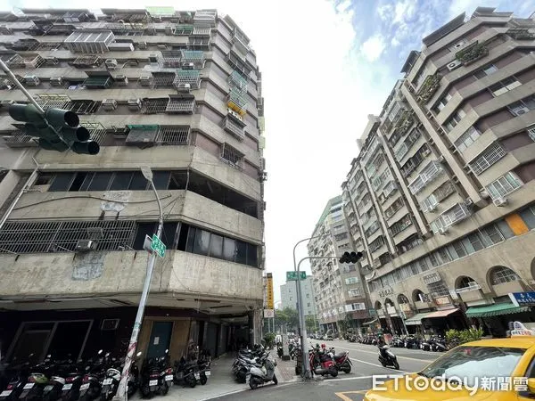 ▲▼城中城,大火,管委會,公寓大廈管理條例,自治條例,高雄,陳其邁。(圖/記者陳建宇攝)