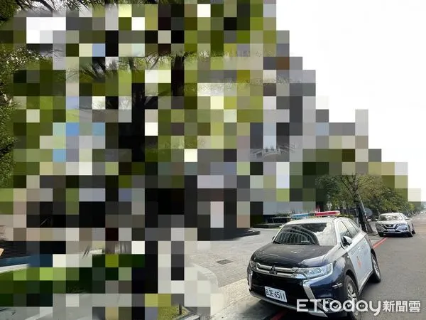 ▲鼓山一棟大樓發現一對情侶陳屍浴室 。(圖/記者吳世龍攝)