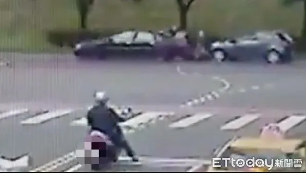 ▲▼王男因行車糾紛竟倒車衝撞夫妻檔還街頭亮刀遭警方壓制。(圖/記者陳豐德翻攝)