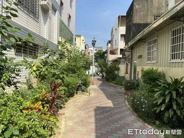 ▲台南市積極推動低碳家園,輔導社區發展生態綠化、資源循環、綠能節電等營造永續發展,累計獲環保署「低碳永續家園評動計畫」銀級認證16件,居全國之冠。(圖/記者林悅翻攝,下同)