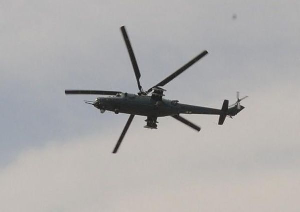 ▲▼亞塞拜然一架軍用直升機墜毀。（圖／翻攝Twitter@gunelabbass）