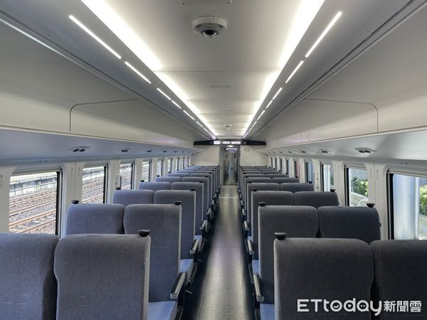 ▲▼台鐵EMU3000型城際列車。（圖／記者李宜秦攝）