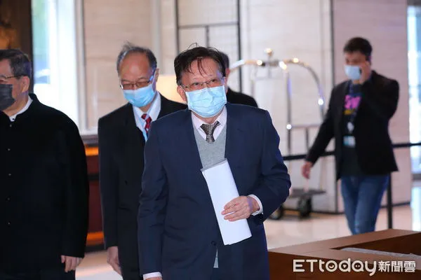 ▲▼2021兩岸企業家紫金山峰會12/7召開,兩岸產學界大老包含:劉兆玄、蕭萬長、郭台銘、郭台強、王令麟、陳瑞隆、蔡明忠、駱錦明、張平沼、許勝雄、李紀珠、尹啟銘、魏啟林、王伯源、詹啟賢及林伯豐等都出席參與。(圖/記者湯興漢攝)